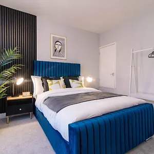  Holiday home Glasswing Margaret St,